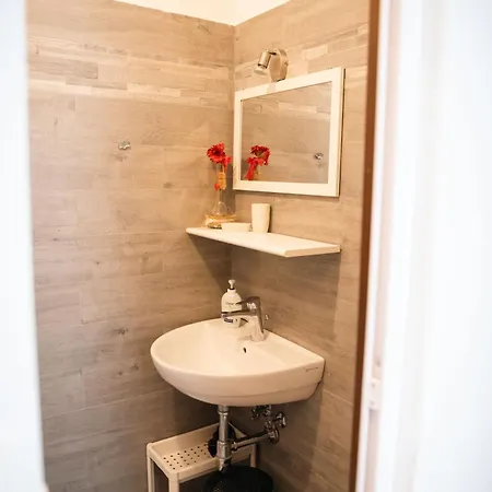 Apartament I Cento Portali *